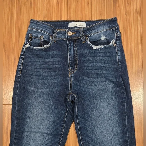 NWOT KanCan Highwaist Distressed Blue Jeans - Picture 3 of 9